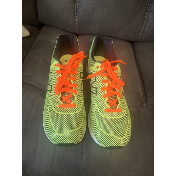 New Balance 574 V2 Evergreen Size 10 - Picture 2 of 8